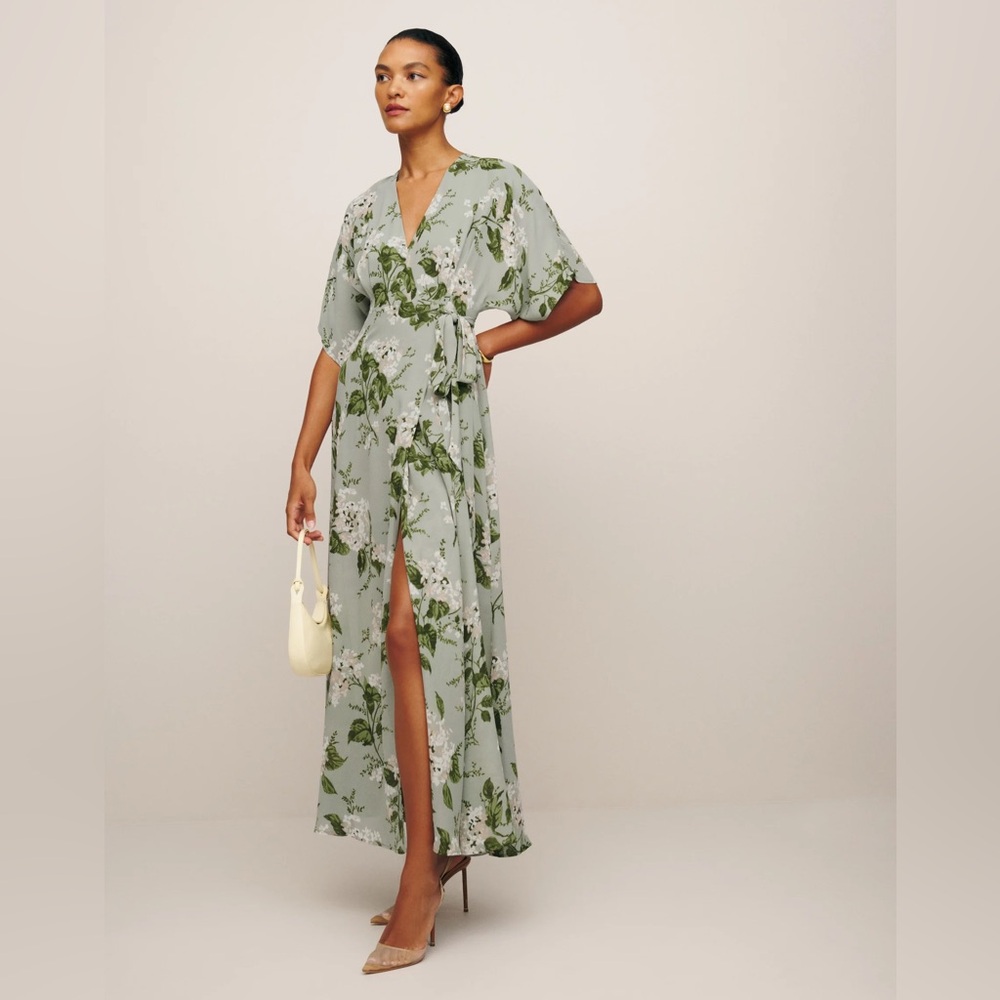 Reformation Winslow Wrap Dress: Tea Garden Sage Size Medium
